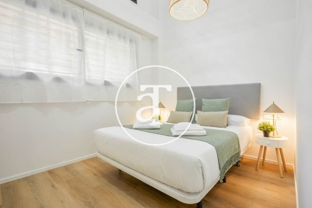 Monthly rental duplex with 3 bedrooms and interior courtyard in Hospitalet de Llobregat 22