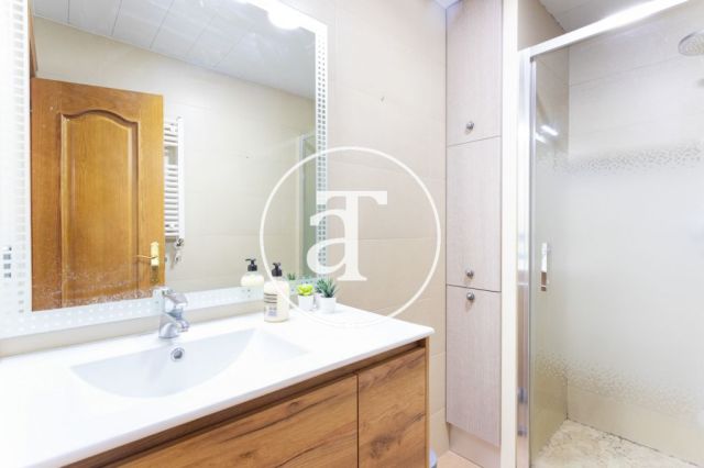 Monthly rental apartment with 3 bedrooms, study and 2 bathrooms in the Sagrada Familia neighborhood 22