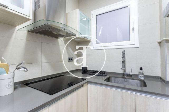 Monthly rental apartment with 3 bedrooms, study and 2 bathrooms in the Sagrada Familia neighborhood 15