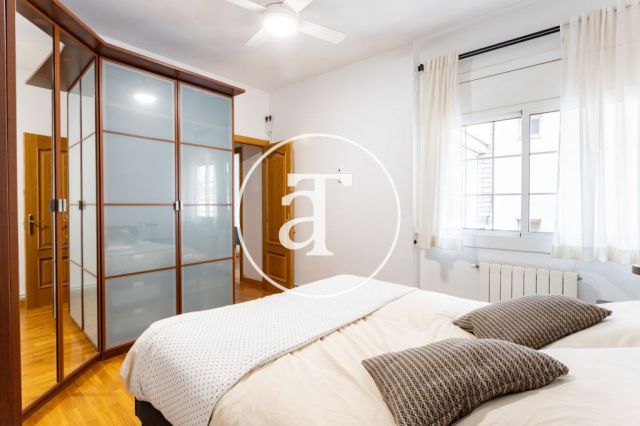 Monthly rental apartment with 3 bedrooms, study and 2 bathrooms in the Sagrada Familia neighborhood 19
