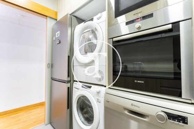 Monthly rental apartment with 3 bedrooms, study and 2 bathrooms in the Sagrada Familia neighborhood 14