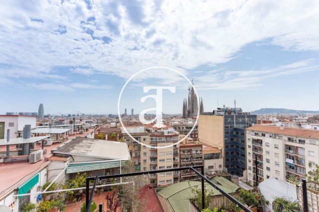 Monthly rental apartment with 3 bedrooms, study and 2 bathrooms in the Sagrada Familia neighborhood 42