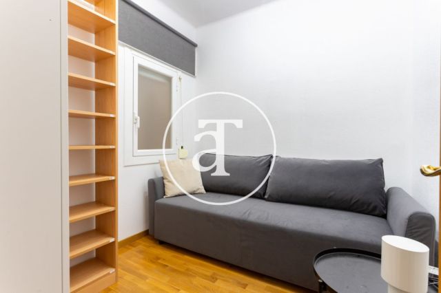 Monthly rental apartment with 3 bedrooms, study and 2 bathrooms in the Sagrada Familia neighborhood 35