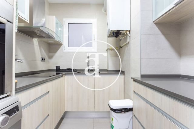 Monthly rental apartment with 3 bedrooms, study and 2 bathrooms in the Sagrada Familia neighborhood 12