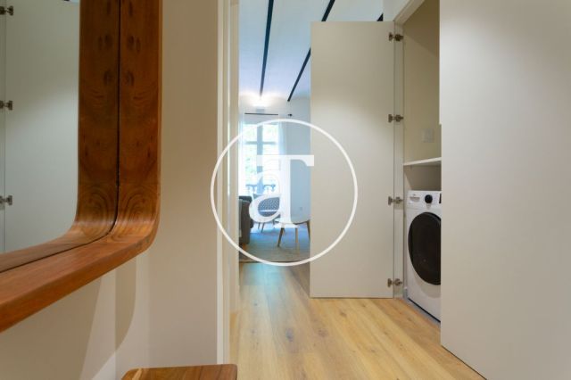 Piso de alquiler temporal de 2 habitaciones en Eixample Dreta 13