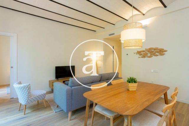 Piso de alquiler temporal de 2 habitaciones en Eixample Dreta 3