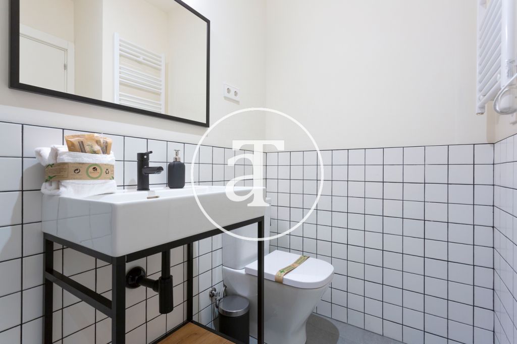 Appartement temporaire de 2 chambres à louer dans l'Eixample Dreta 24