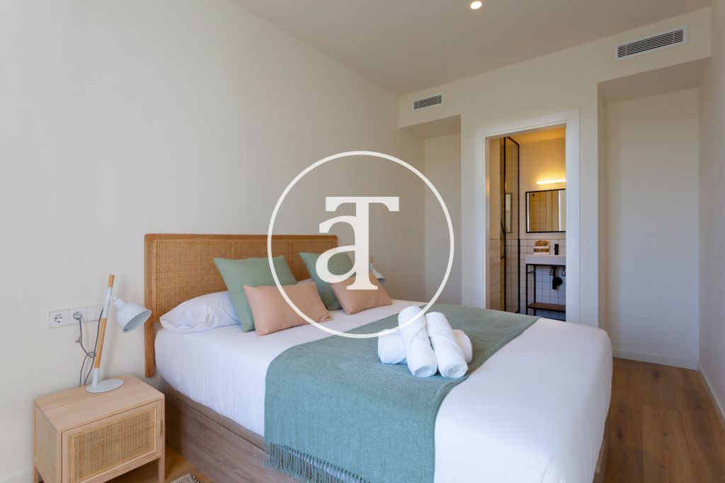 Monthly rental apartment with 2 bedrooms in Eixample Dreta 18