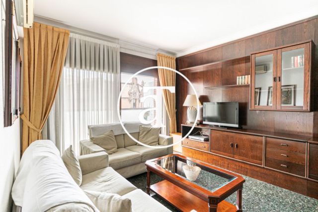 Appartement de 2 chambres et 2 salles de bains à louer à Eixample Esquerra, Barcelone 5