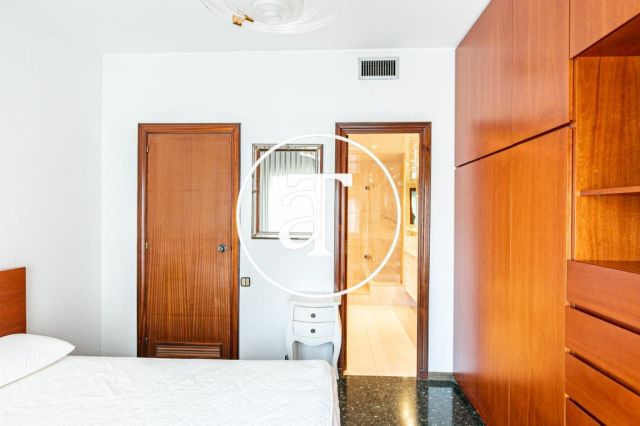 Appartement de 2 chambres et 2 salles de bains à louer à Eixample Esquerra, Barcelone 21