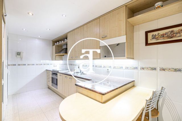 Appartement de 2 chambres et 2 salles de bains à louer à Eixample Esquerra, Barcelone 12