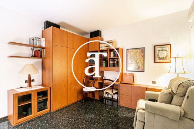 Appartement de 2 chambres et 2 salles de bains à louer à Eixample Esquerra, Barcelone 25