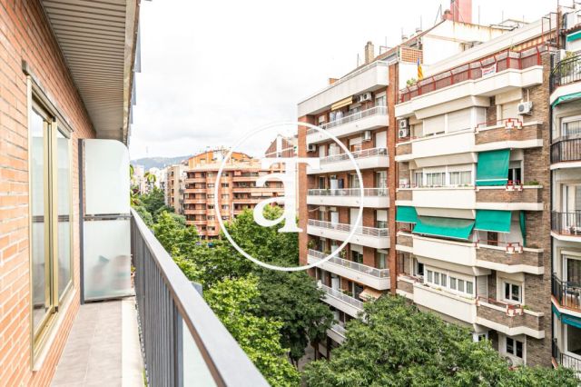 Appartement de 2 chambres et 2 salles de bains à louer à Eixample Esquerra, Barcelone 11