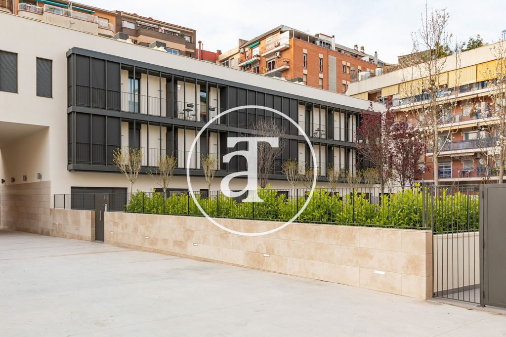 Apartamento de alquiler temporal con 2 habitaciones dobles y piscina comunitaria 25