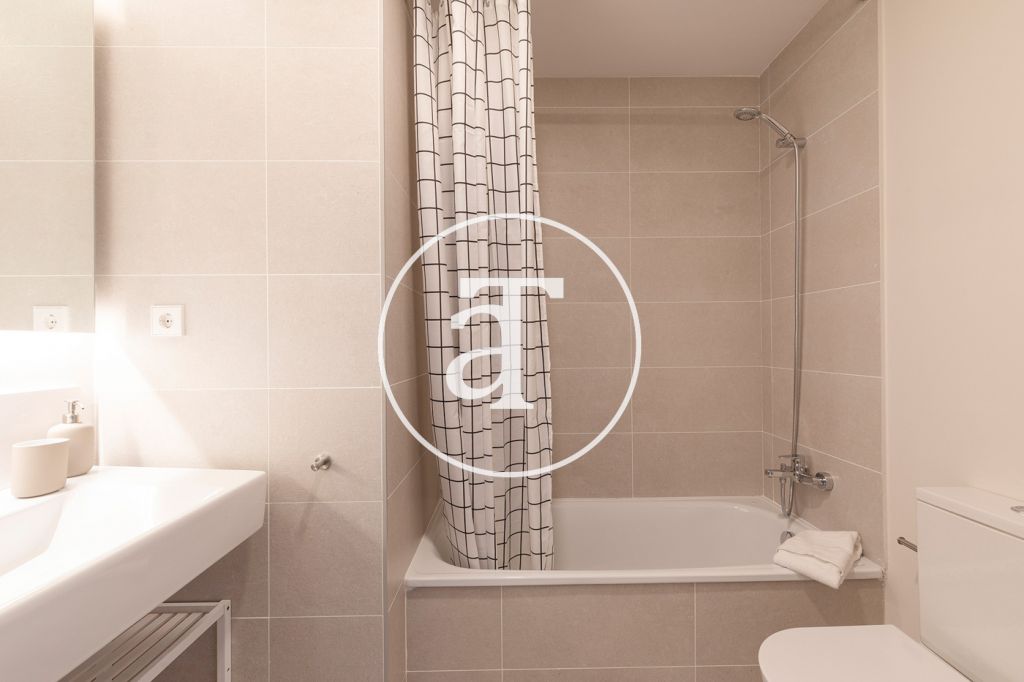 Apartamento de alquiler temporal con 2 habitaciones dobles y piscina comunitaria 20