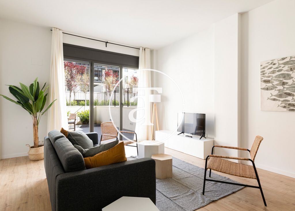 Monthly rental apartment with 3 double bedrooms and community pool 4