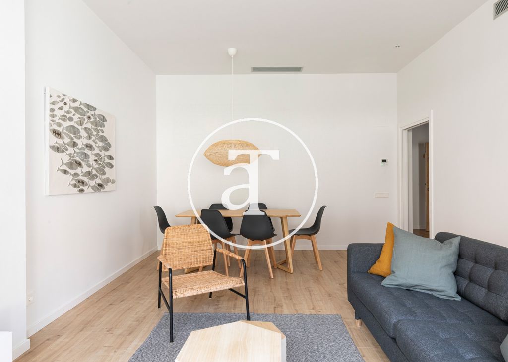 Monthly rental apartment with 3 double bedrooms and community pool 12