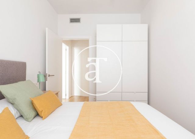 Appartement en location temporaire avec 3 chambres doubles et piscine commune 28