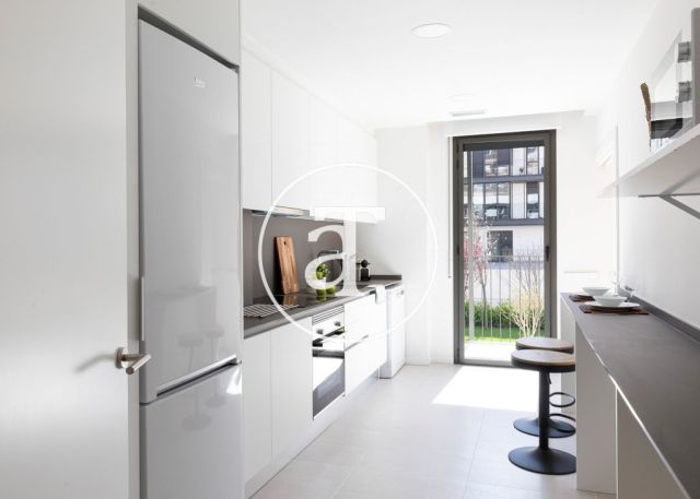Appartement en location temporaire avec 3 chambres doubles et piscine commune 14