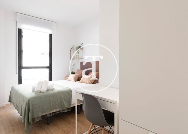 Appartement en location temporaire avec 3 chambres doubles et piscine commune 30