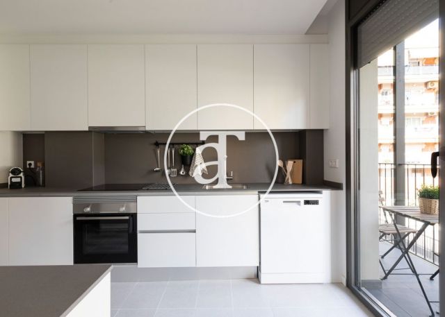 Appartement en location temporaire avec 3 chambres doubles et piscine commune 13