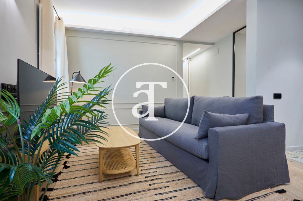 Apartamento de alquiler temporal a estrenar con 2 habitaciones en Barcelona 6