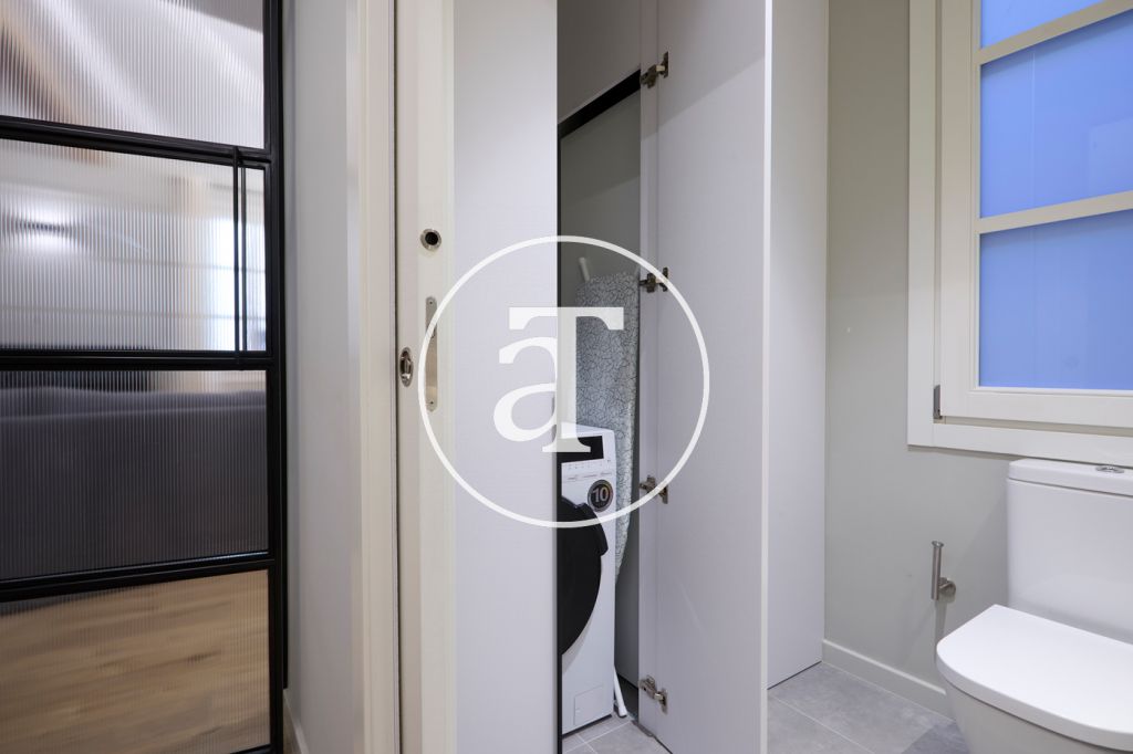 Apartamento de alquiler temporal a estrenar con 2 habitaciones en Barcelona 32