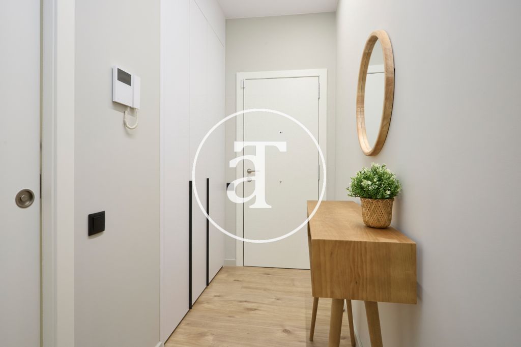Monthly rental apartment with 2 bedrooms in Ciutat Vella 3