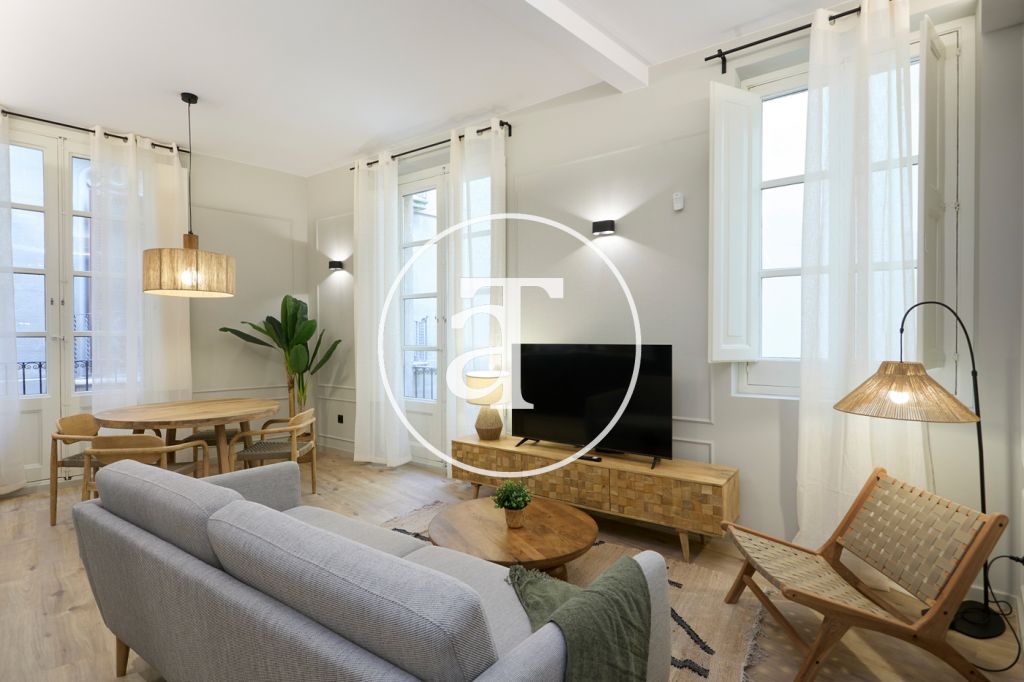 Monthly rental apartment with 2 bedrooms in Ciutat Vella 1