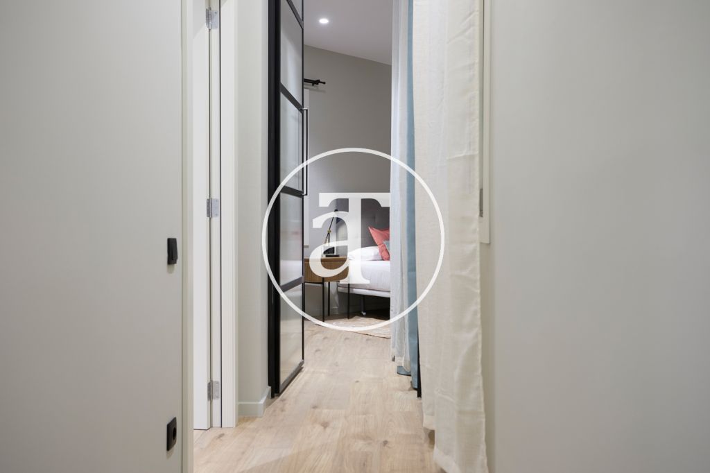 Monthly rental apartment with 2 bedrooms in Ciutat Vella 13