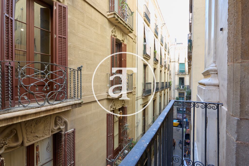Monthly rental apartment with 2 bedrooms in Ciutat Vella 30