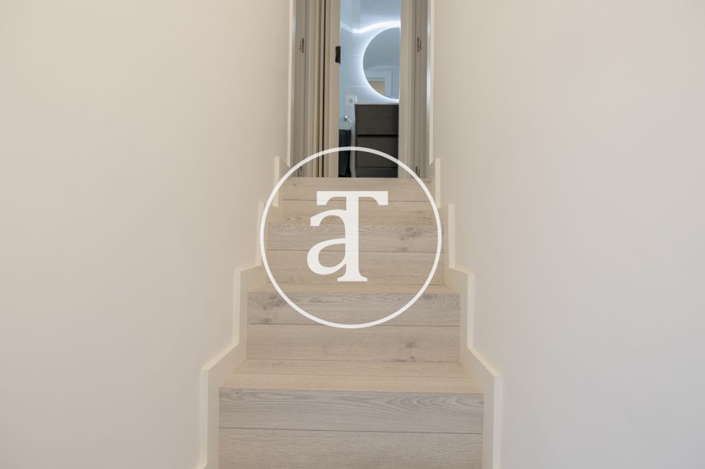 Duplex à louer temporairement avec 2 chambres dans l'Eixample Esquerra 18
