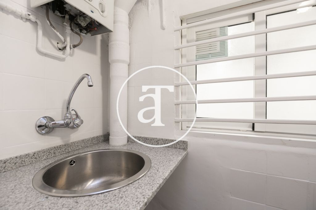 Duplex à louer temporairement avec 2 chambres dans l'Eixample Esquerra 13