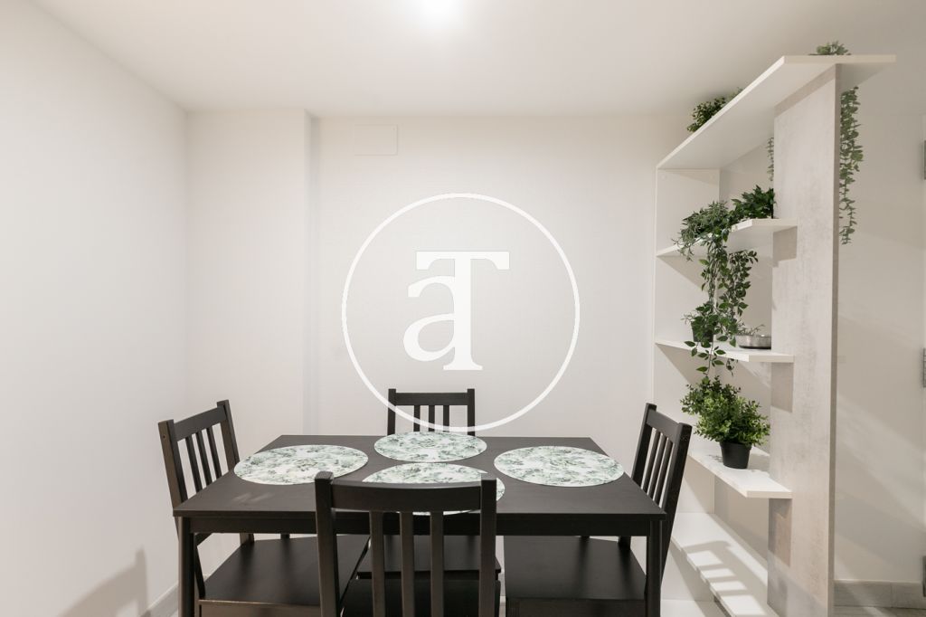 Duplex à louer temporairement avec 2 chambres dans l'Eixample Esquerra 10