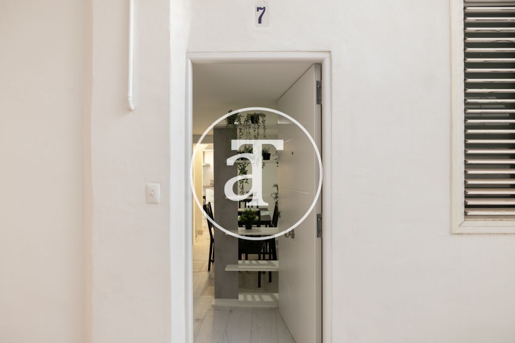 Duplex à louer temporairement avec 2 chambres dans l'Eixample Esquerra 33