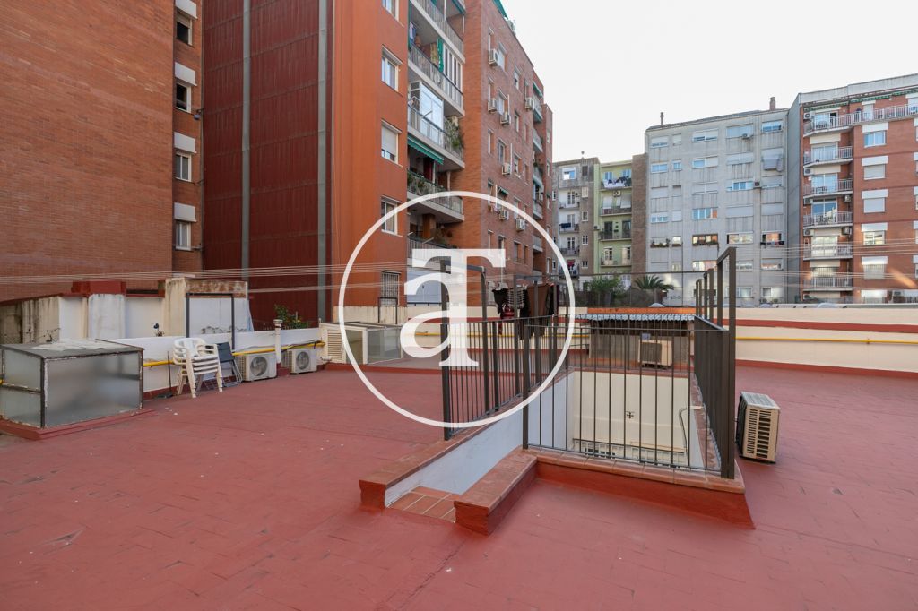 Duplex à louer temporairement avec 2 chambres dans l'Eixample Esquerra 34