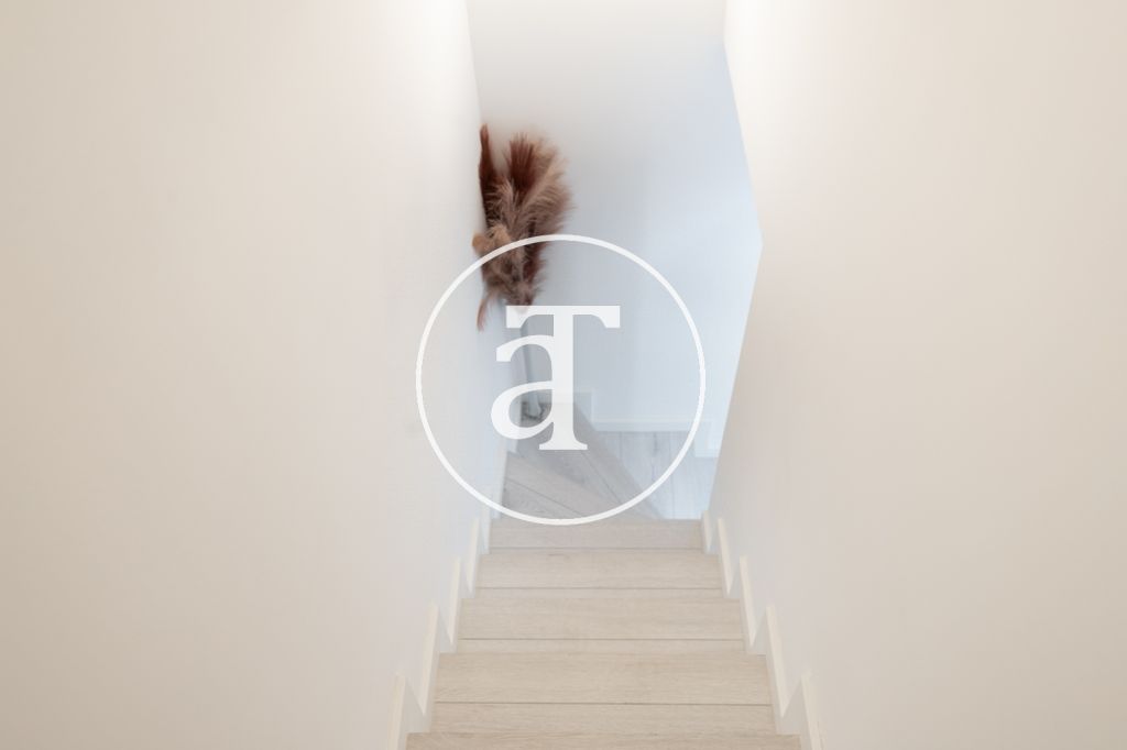 Duplex à louer temporairement avec 2 chambres dans l'Eixample Esquerra 17