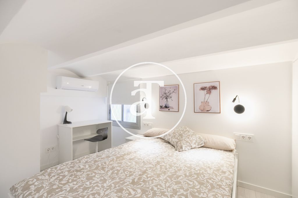 Duplex à louer temporairement avec 2 chambres dans l'Eixample Esquerra 19