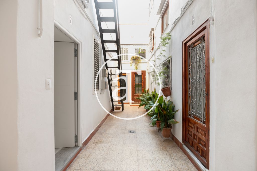 Duplex à louer temporairement avec 2 chambres dans l'Eixample Esquerra 31