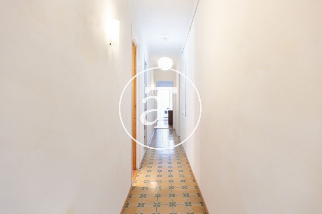 Piso de alquiler temporal de 3 habitaciones, 2 baños y balcón en Poblenou 20