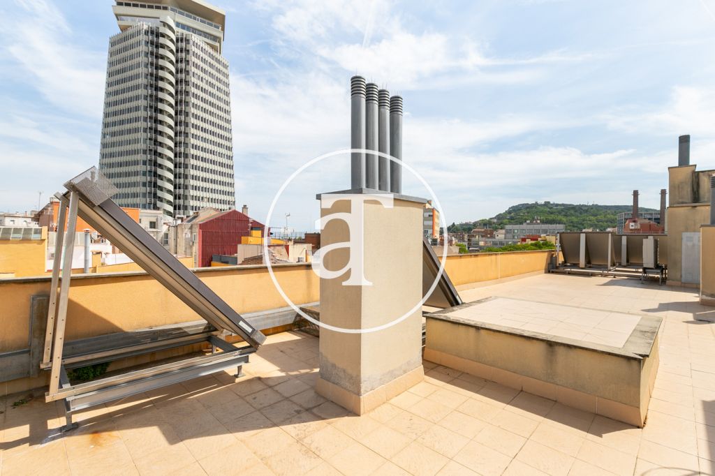 Appartement en location temporaire avec 3 chambres et piscine commune, à deux pas de la gare de Drassanes 25