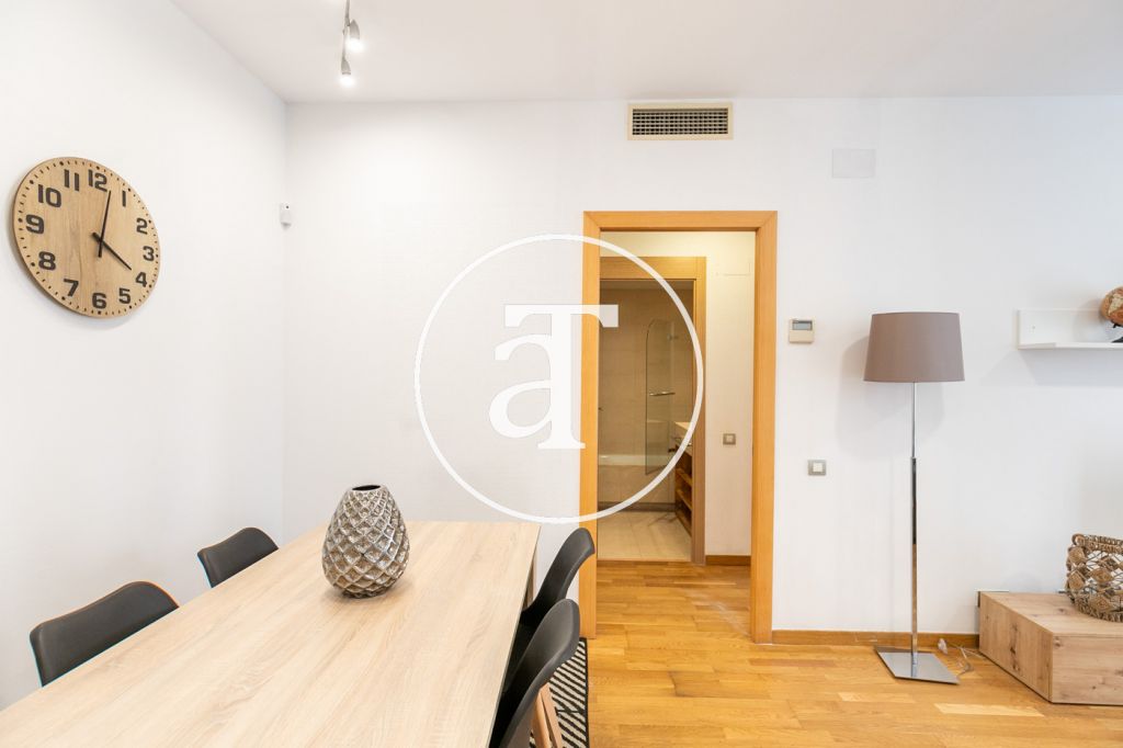 Appartement en location temporaire avec 3 chambres et piscine commune, à deux pas de la gare de Drassanes 4