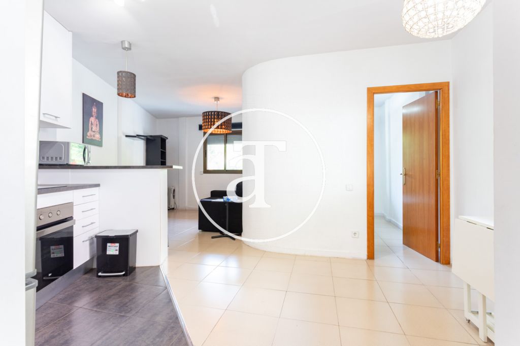 Appartement en location temporaire avec 1 chambre et 1 salle de bain à Nou Barris 7