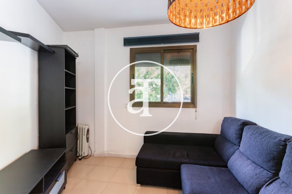 Appartement en location temporaire avec 1 chambre et 1 salle de bain à Nou Barris 3