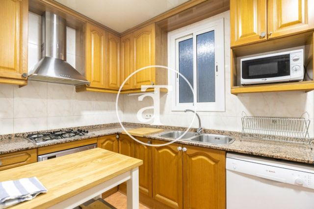 Spacious and bright furnished apartment in Marina Street 13