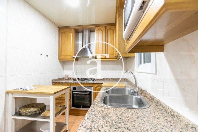 Spacious and bright furnished apartment in Marina Street 14