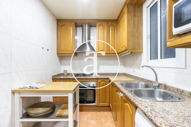 Spacious and bright furnished apartment in Marina Street 16