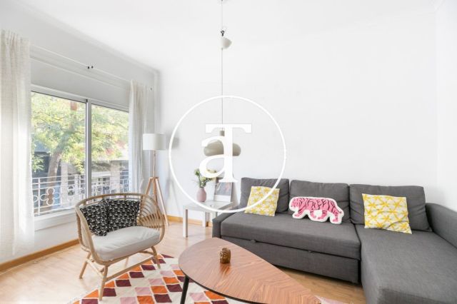 Spacious and bright furnished apartment in Marina Street