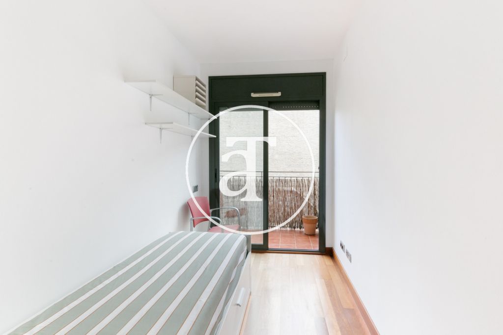 Piso de alquiler temporal de 2 habitaciones a un paso de Plaza España 10