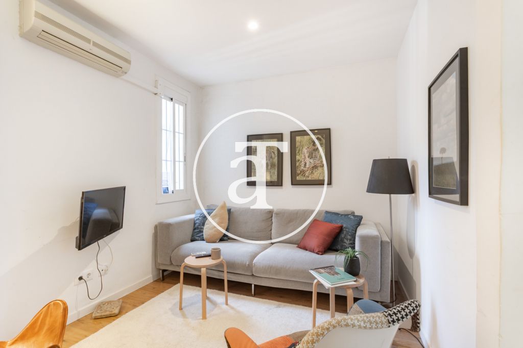 Piso de alquiler temporal de 2 habitaciones y 1 baño junto a Montjuïc